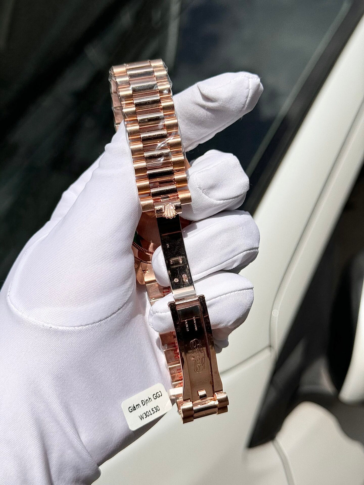 Rolex Day-Date Diamond-Paved Dial 128235-0039 36 mm
