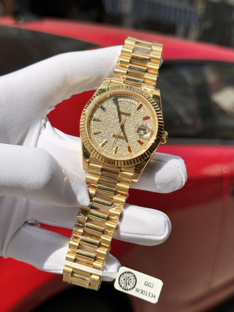Rolex Day-Date Diamond-Paved Dial 128238-0051 36 mm