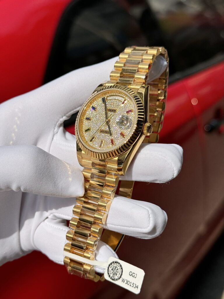 Rolex Day-Date Diamond-Paved Dial 128238-0051 36 mm