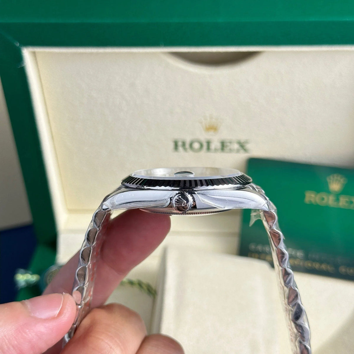Rolex Datejust Blue Dial 126334 Jubilee Roman Dials 41 mm
