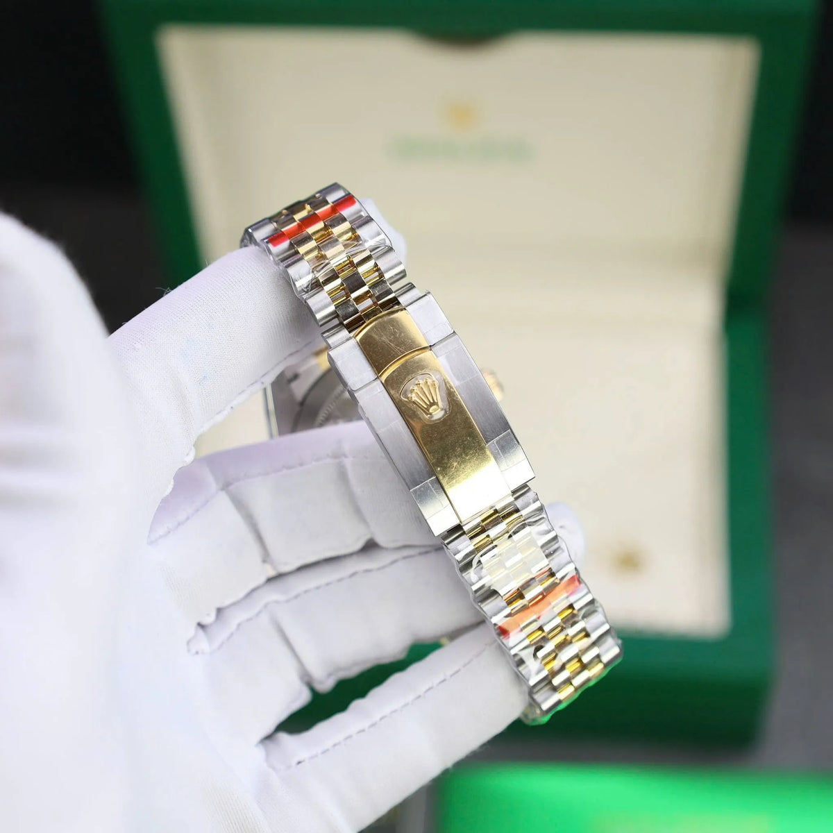 Rolex Lady-Datejust Champagne Dial 178273 31 mm