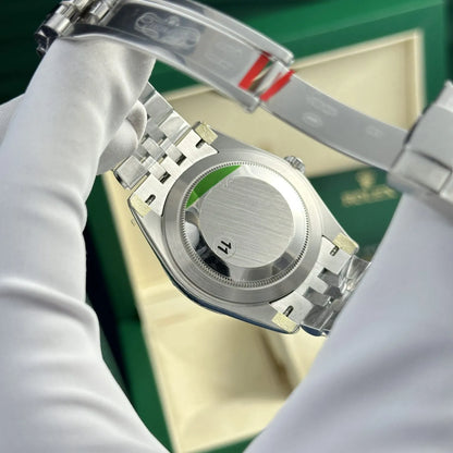 Rolex Datejust Silver Dial 16220 36 mm