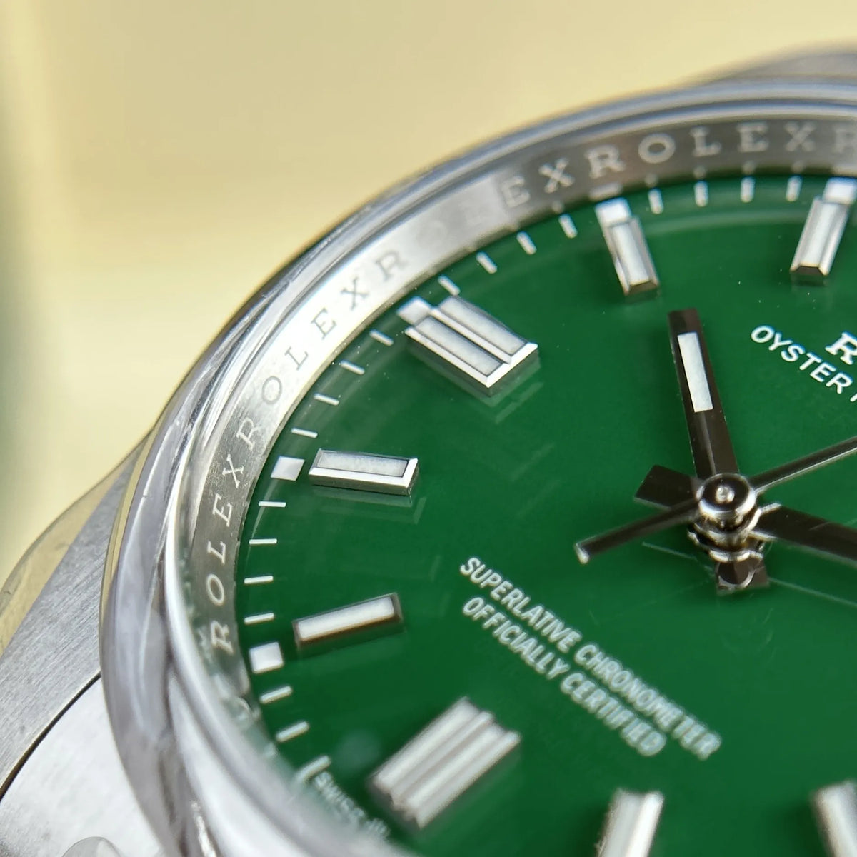 Rolex Oyster Perpetual Green Dial 124300 41 mm