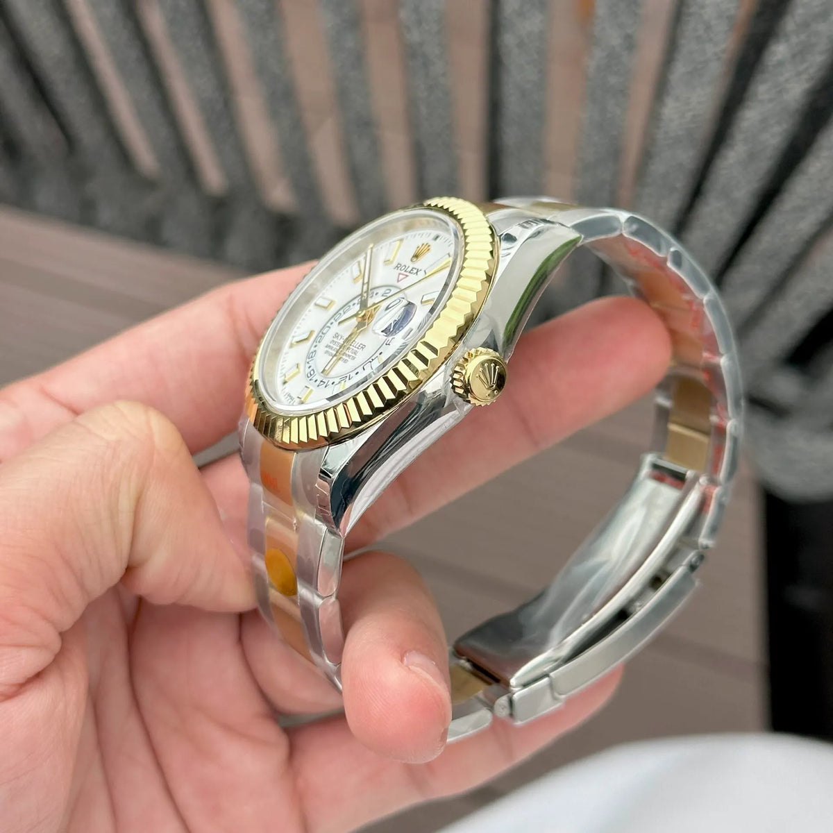 Rolex Sky-Dweller Intense white Dial 336933 Oyster