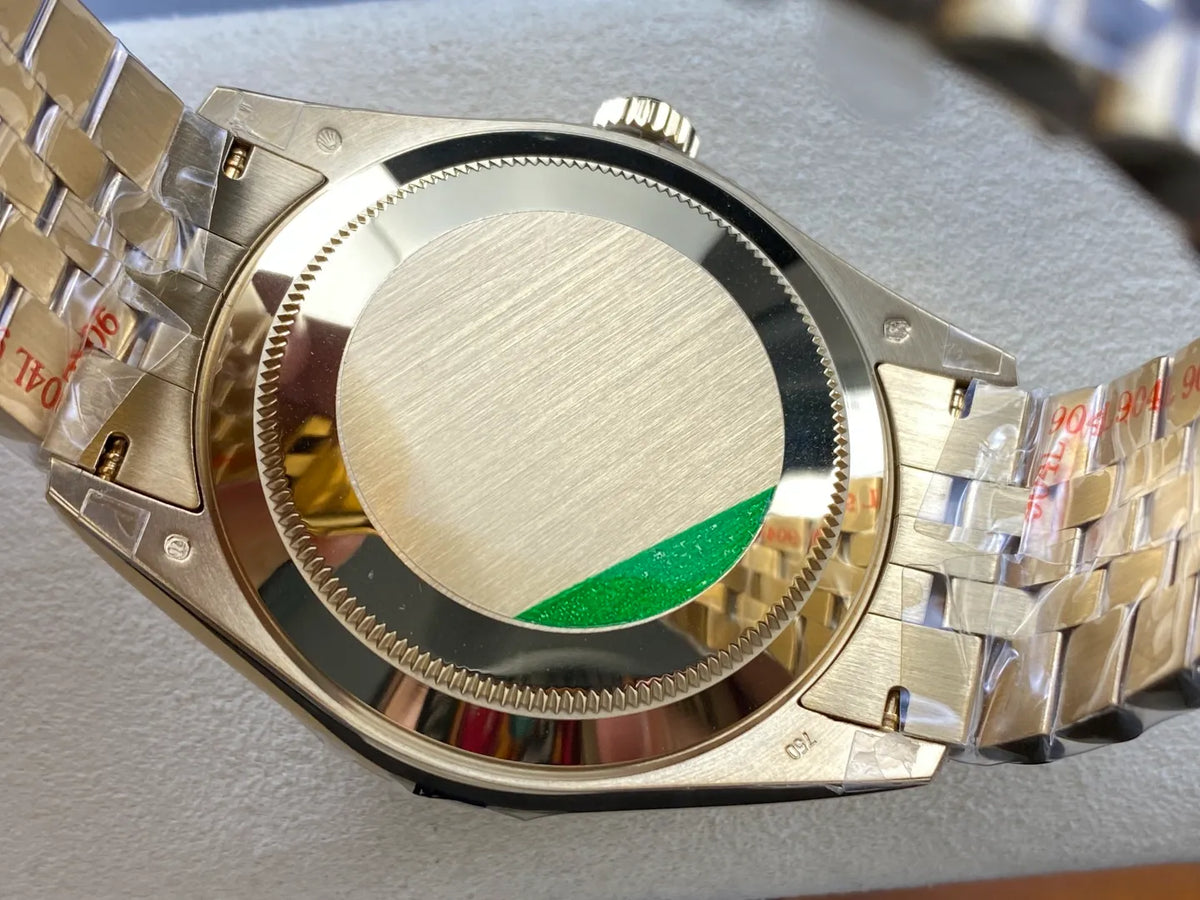 Rolex Sky-Dweller Green Dial 336938 (Jubilee)