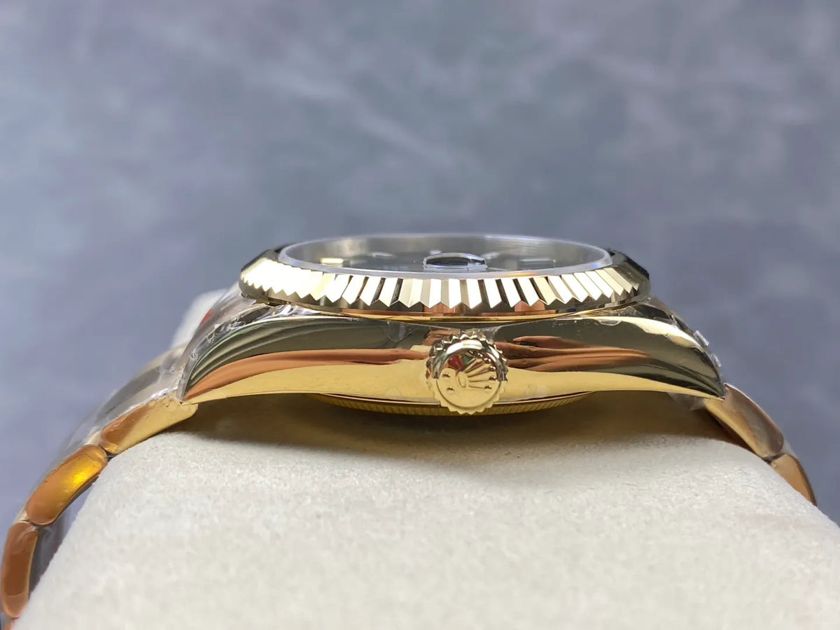 Rolex Sky-Dweller Green Dial 336938 (Oyster)