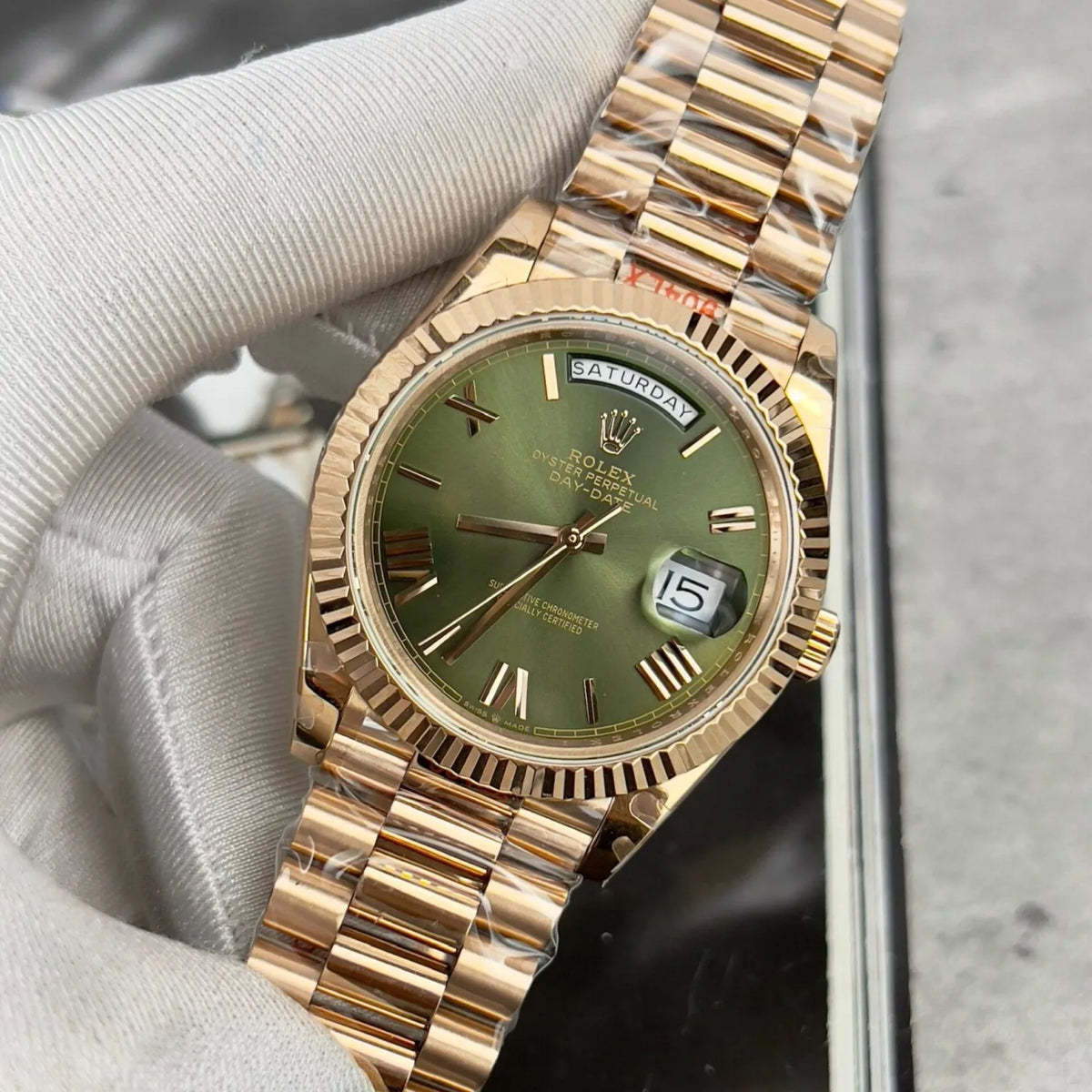 Rolex Day-Date Olive Green Dial 228235-0025 40 mm