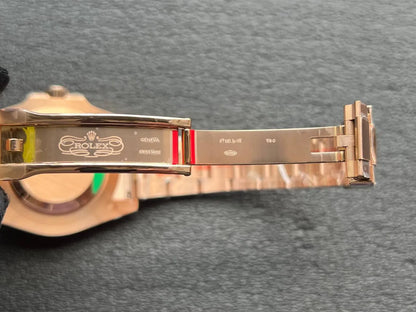 Rolex GMT-Master II 126715CHNR Tiger Iron Dial