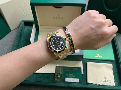 Black Submariner Gold Tone Bracelet